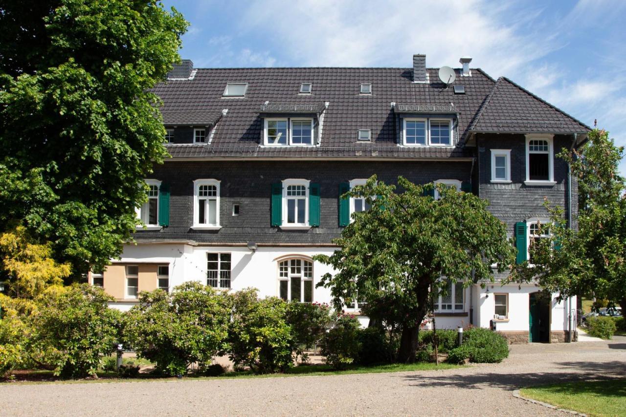2T Hotel Artgenossen Lindlar Exterior photo